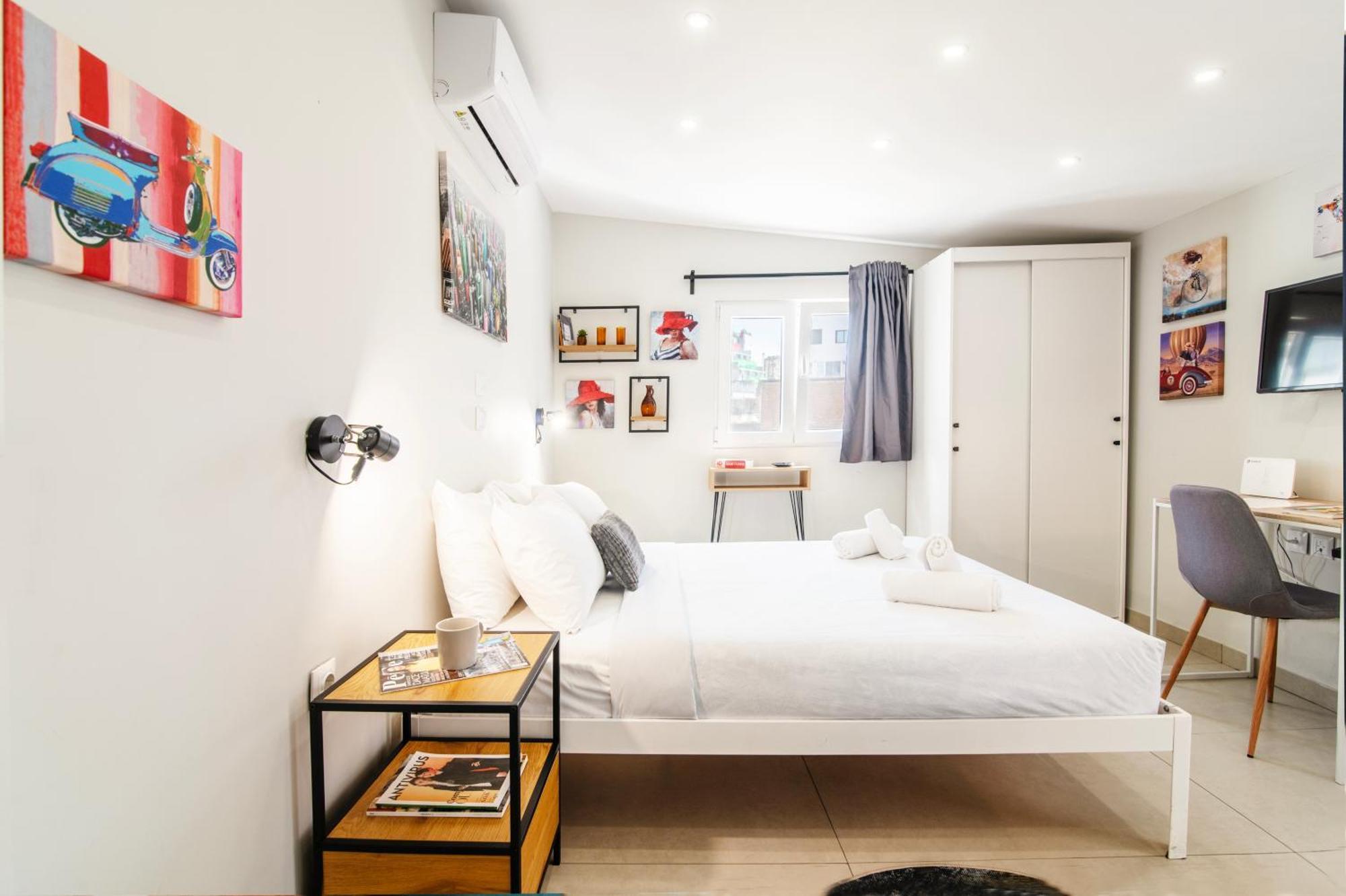 Chic Rooftop Studio W/ Terrace - Near Acropolis 아테네 외부 사진